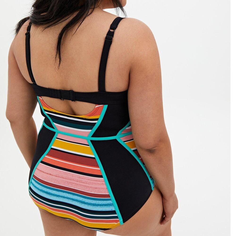 New Torrid 3 (3X 22/24) One Piece Slim Fix Underwire Padded Striped Swimsuit - Picture 3 of 4